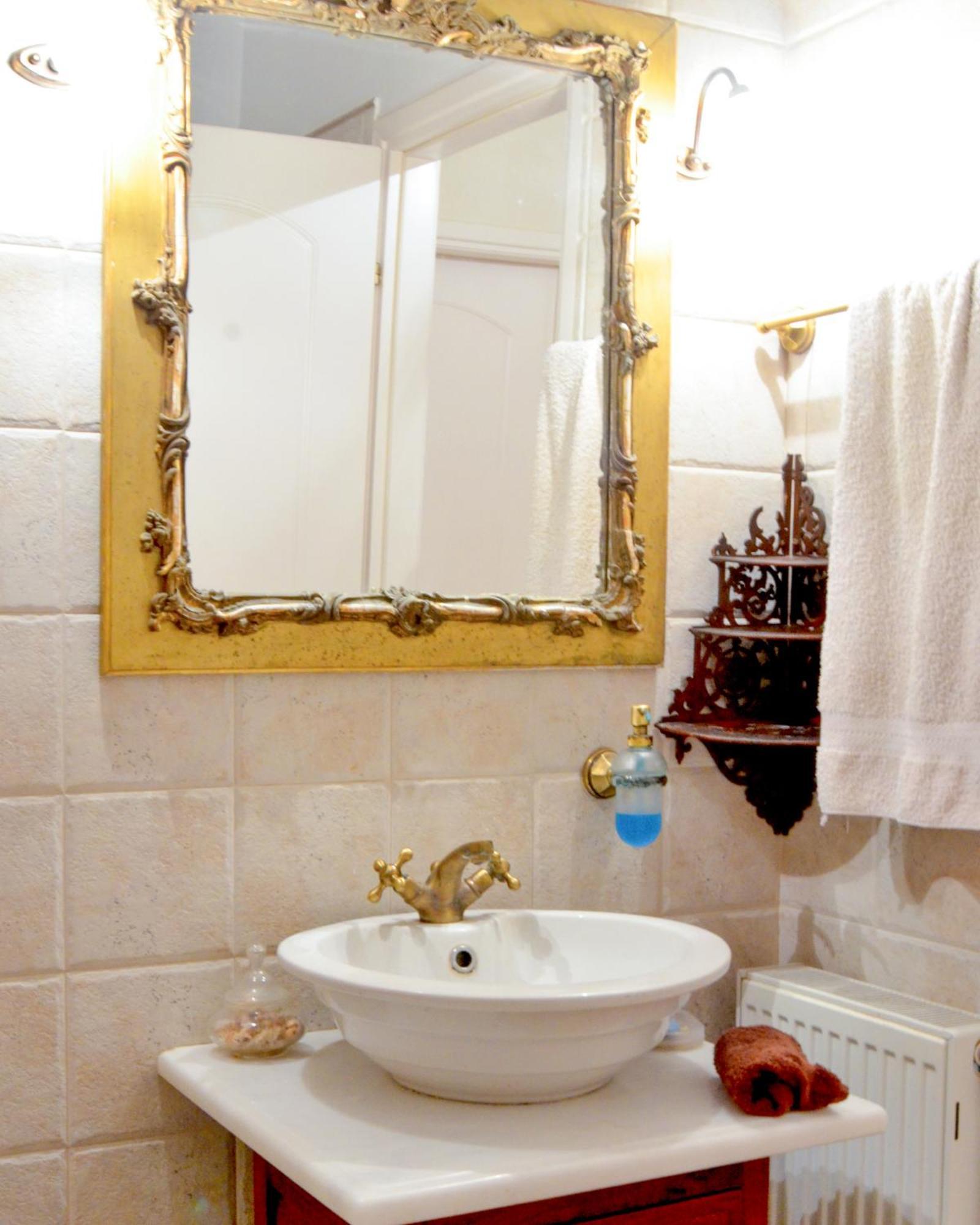 Elegant Stone Mansion In Historic Mystras Apartment Luaran gambar